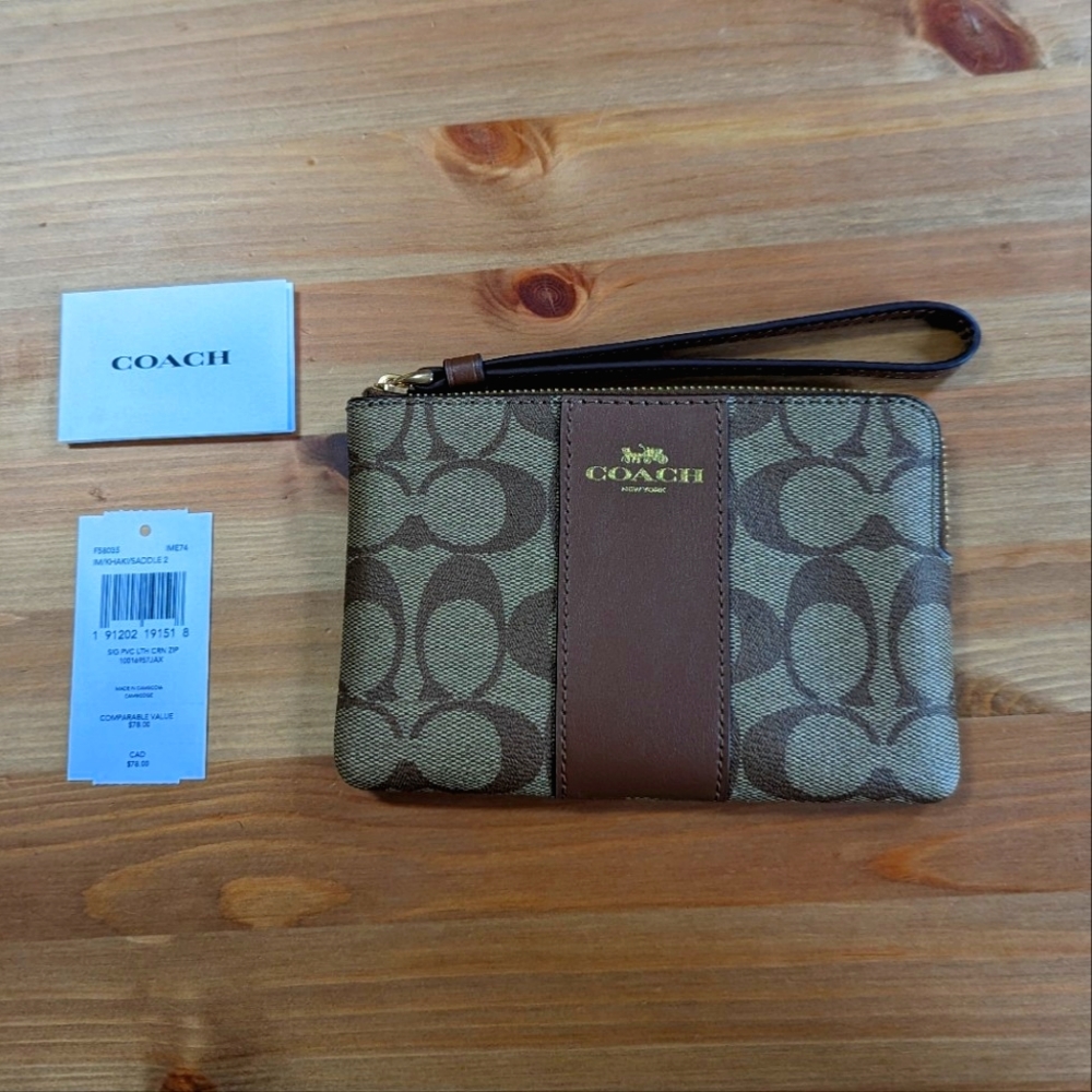 NWT COACH Wristlet Corner Zip - Tan & Camel